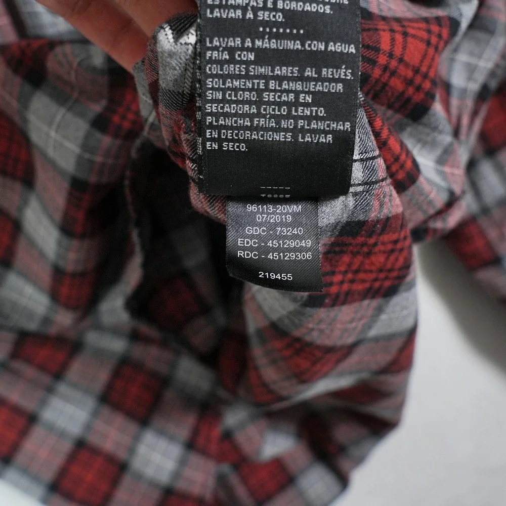 Harley-Davidson Mens XL Red Gray Plaid‎ Flannel Button Up Shirt 96113-20VM Logo